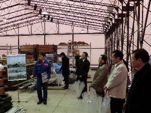 坂出市長（四国港湾協議会会長）及び四国地方整備局次長ほかが東扇島防災拠点を視察