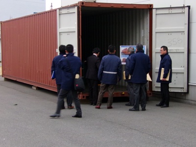 40ft海上コンテナ（航路啓開訓練に使用。平常時は保管庫として活用） 