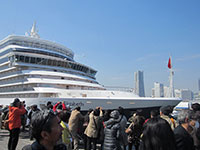 �傳�񋴍��ۗ��q�D�^�[�~�i���i���l�`�j�ɒ������N�C�[���G���U�x�X�Q���i�_�ސ쌧���l�s�j